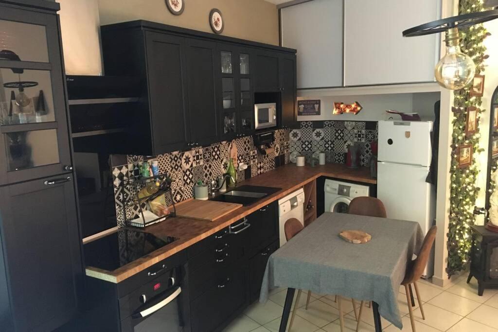 Cocon De La Vallée D'ossau , Véritable Havre De Paix - 4 à 6 Pers Appartement *
